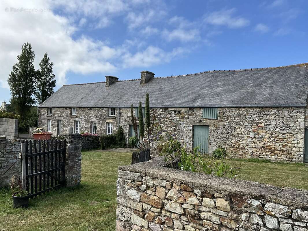 Maison à LES MOITIERS-D&#039;ALLONNE