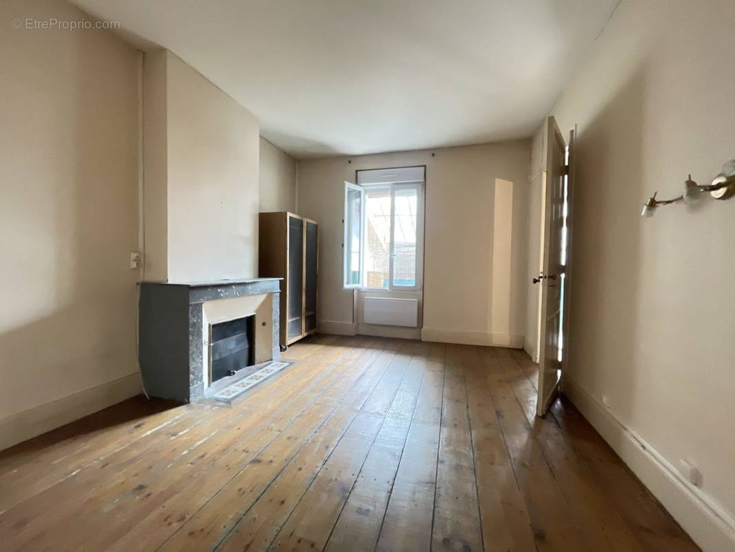 Appartement à LESPARRE-MEDOC