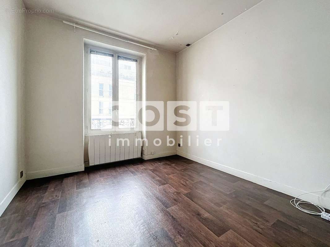 Appartement à LEVALLOIS-PERRET