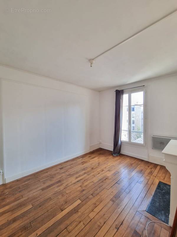 Appartement à LEVALLOIS-PERRET