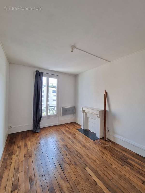 Appartement à LEVALLOIS-PERRET