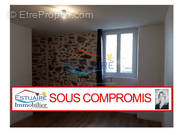 Appartement à SAINT-ETIENNE-DE-MONTLUC