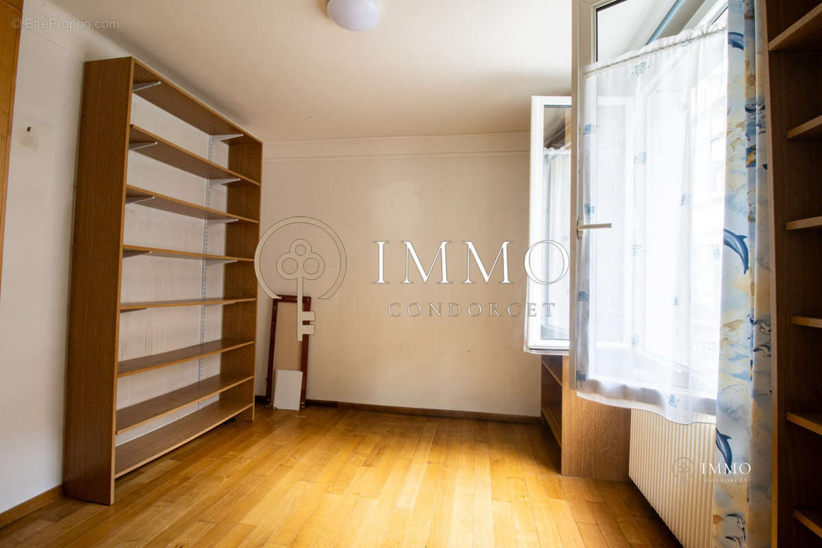 Appartement à BOURG-LA-REINE