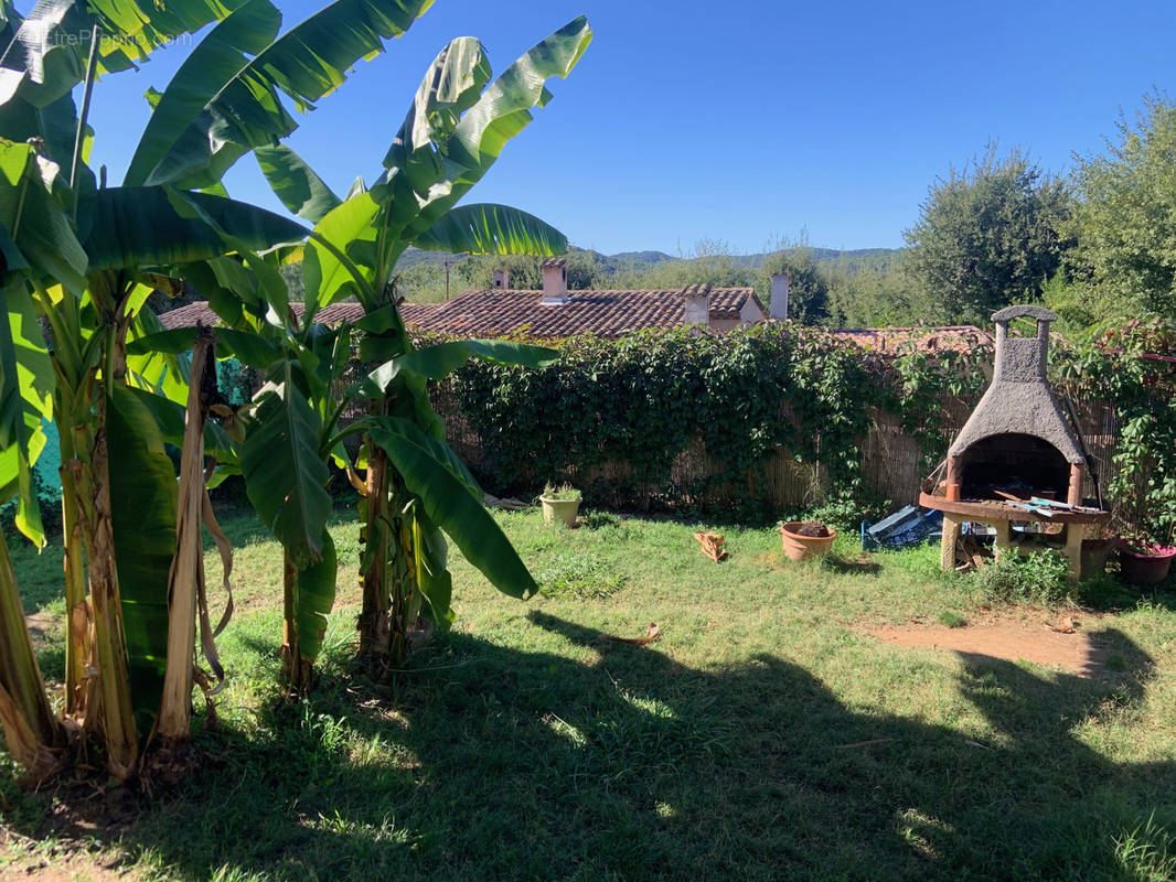 Appartement à LA COLLE-SUR-LOUP