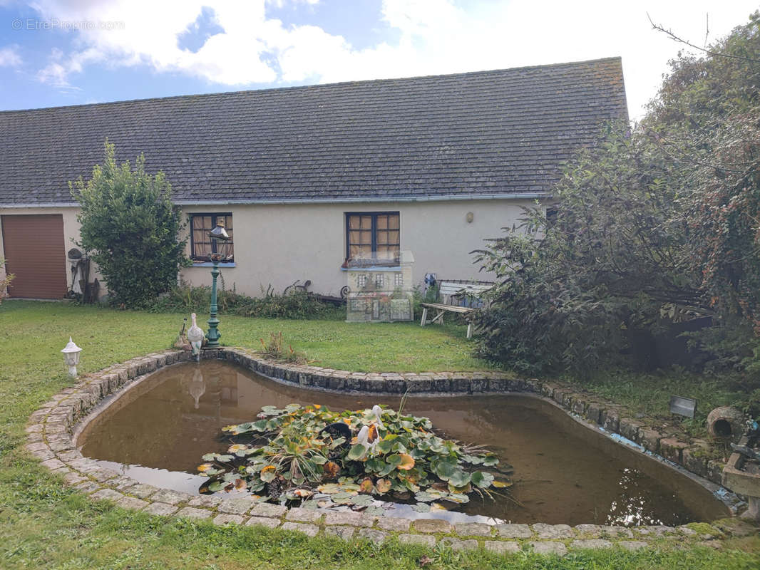 Maison à BEAUMONT-LE-ROGER