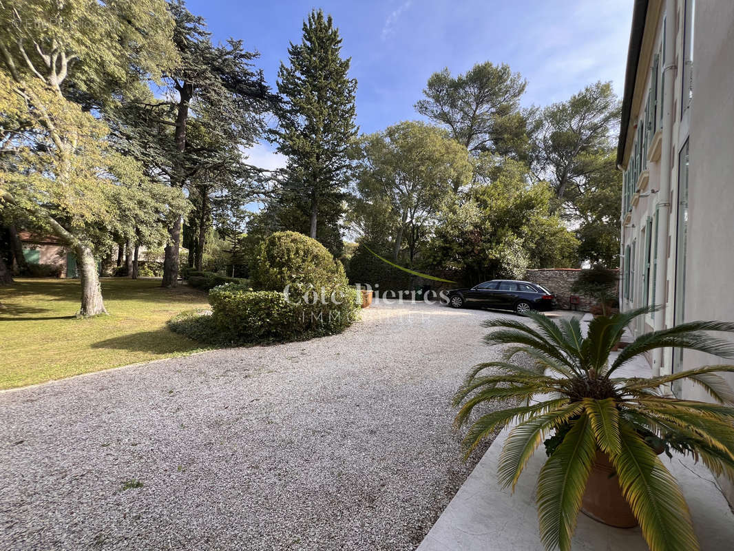 Maison à NIMES