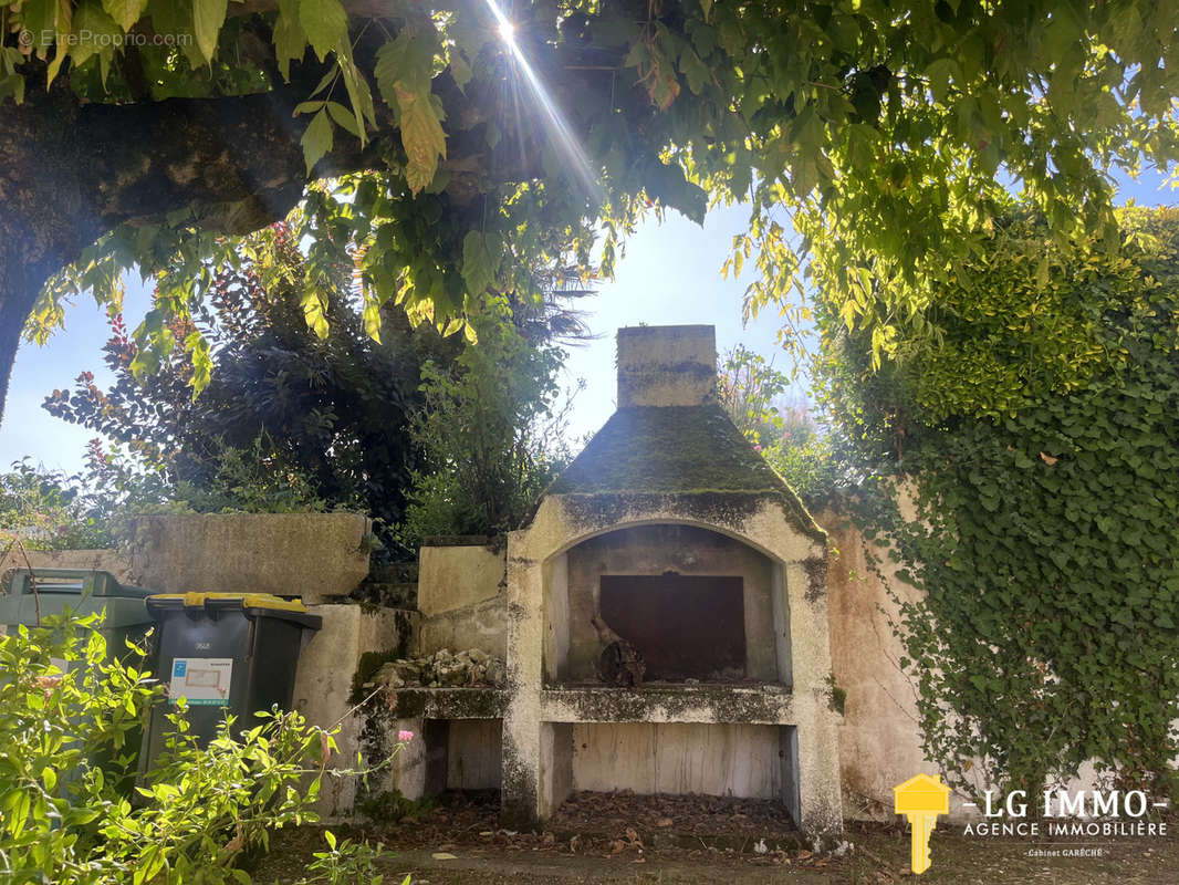 Maison à MORTAGNE-SUR-GIRONDE