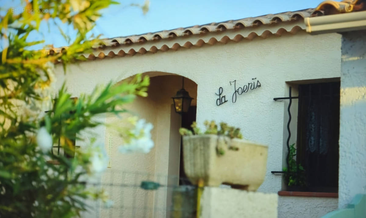 Maison à LA LONDE-LES-MAURES