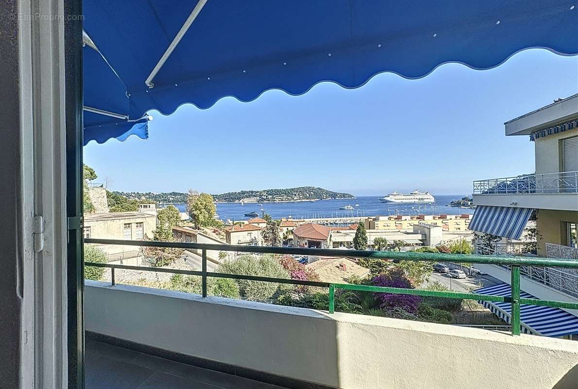 Appartement à VILLEFRANCHE-SUR-MER