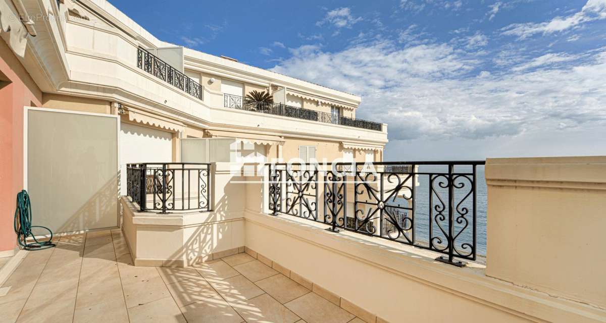 Appartement à MENTON