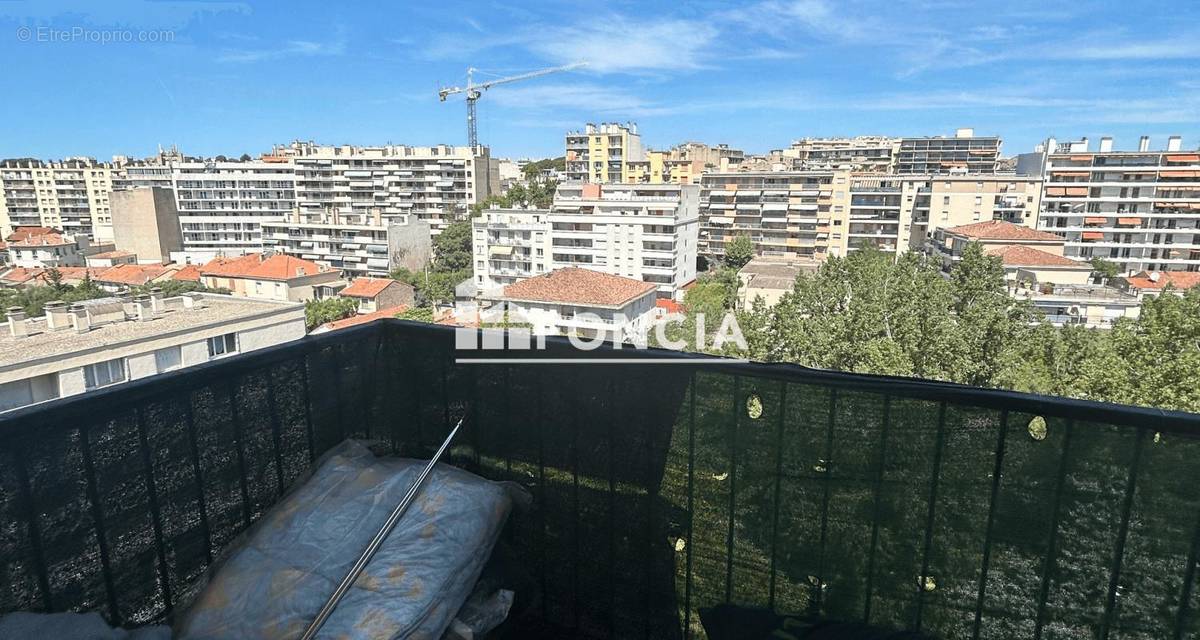 Appartement à MARSEILLE-13E