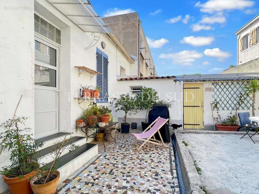 Appartement à MARSEILLE-7E