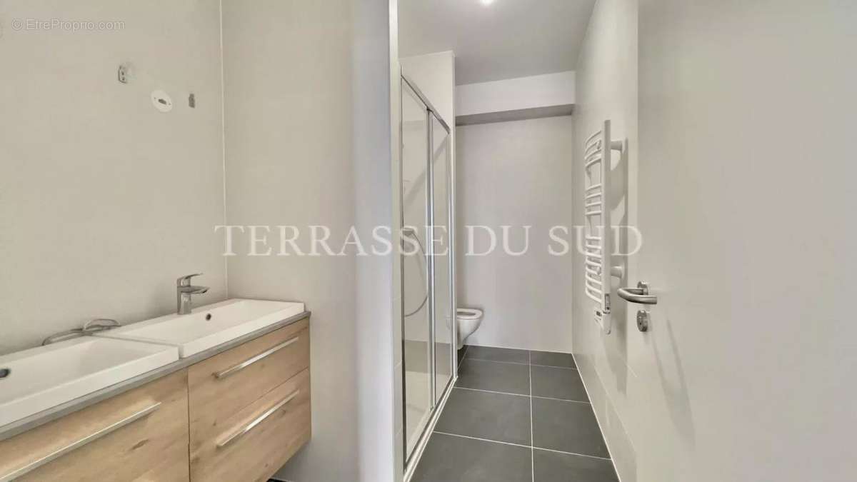 Appartement à MARSEILLE-8E