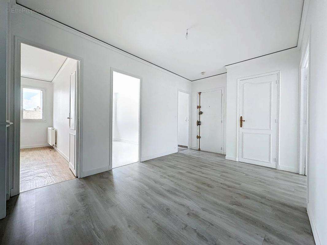 Appartement à SAINT-DENIS