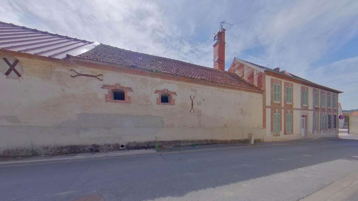 Maison à BERGERES-LES-VERTUS