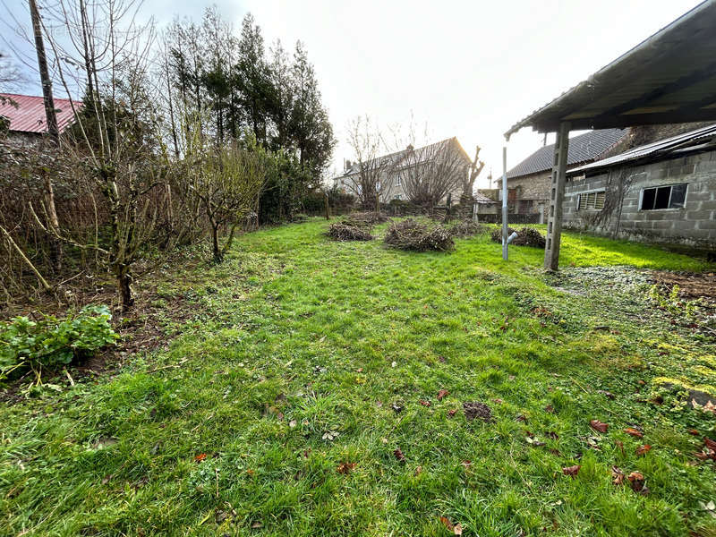 Maison à DOMPIERRE-LES-EGLISES