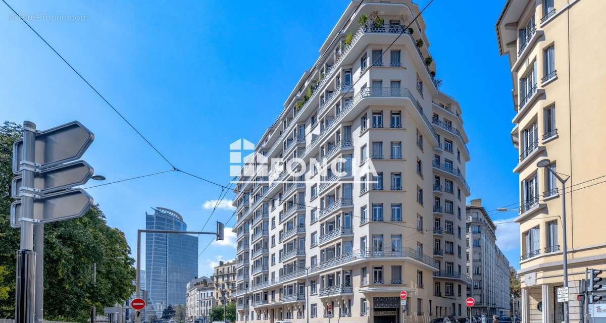 Appartement à LYON-6E