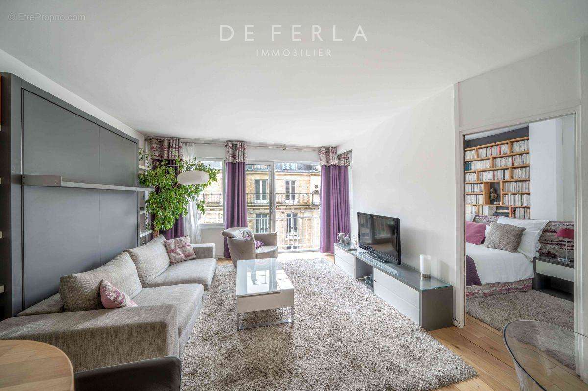 Appartement à PARIS-15E