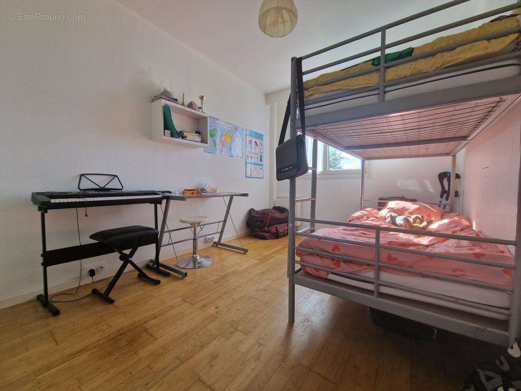 Appartement à BROU-SUR-CHANTEREINE