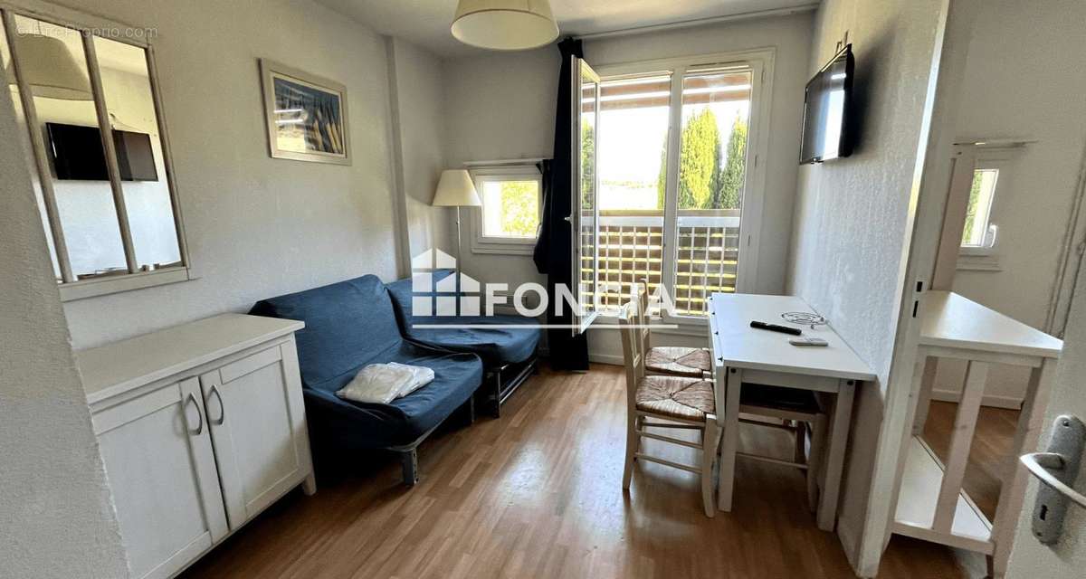 Appartement à LA LONDE-LES-MAURES