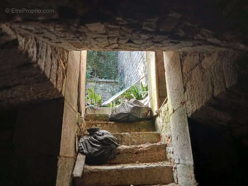 Appartement à TONNERRE