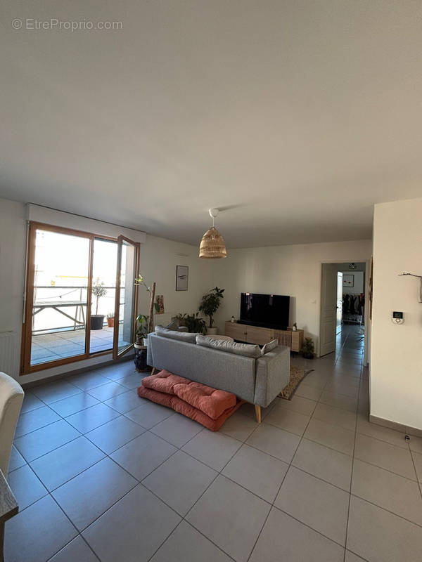 Appartement à LYON-8E