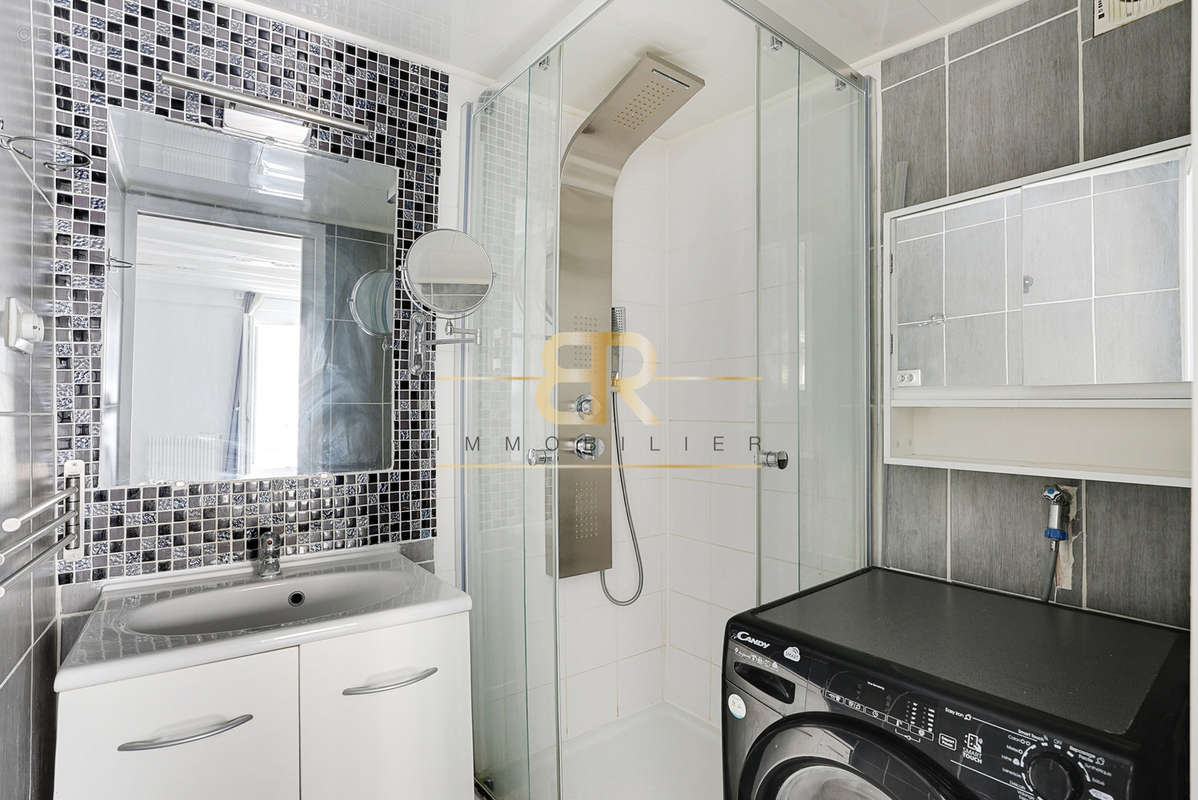 Appartement à PARIS-4E