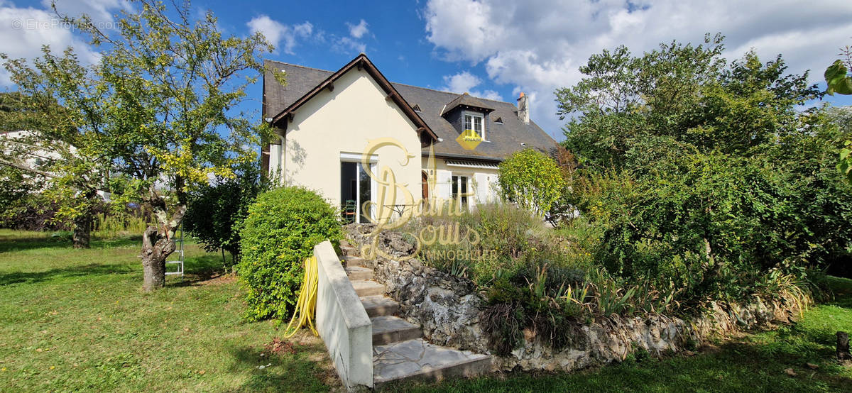 Maison à CHINON