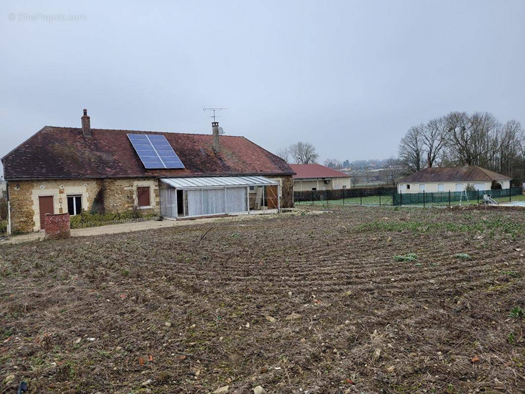 Maison à CHAOURCE