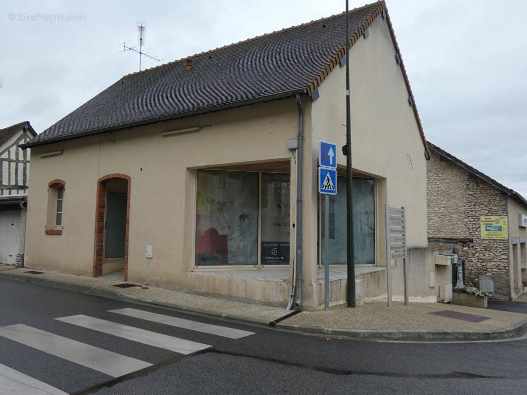 Appartement à IVRY-LA-BATAILLE