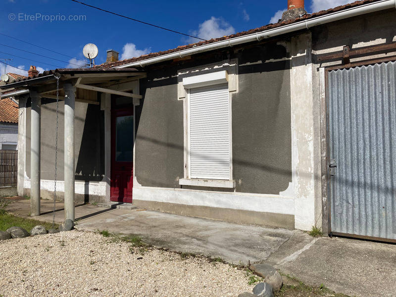 Maison à SAINTES