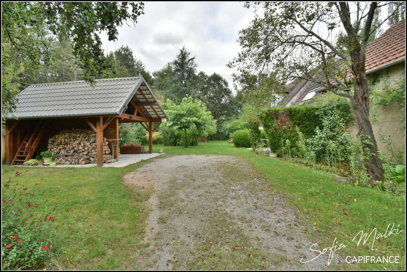 Maison à SAINT-JEANVRIN