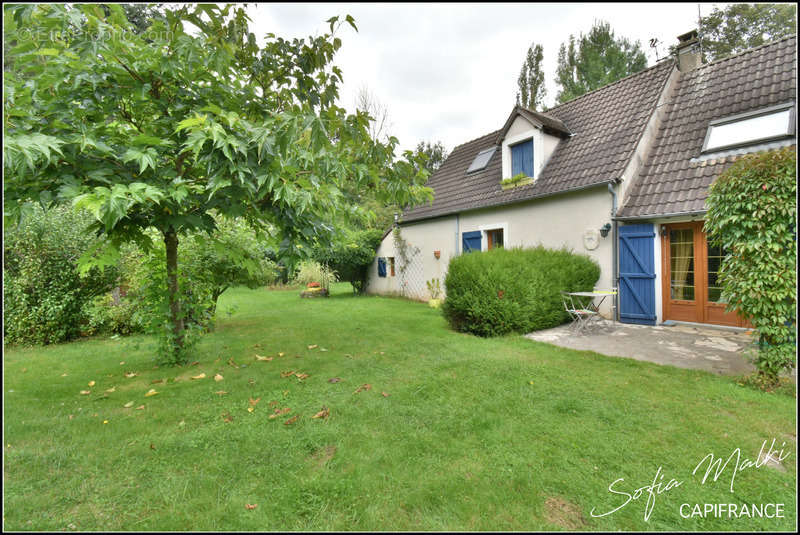 Maison à SAINT-JEANVRIN