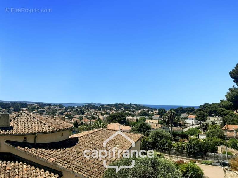 Appartement à SANARY-SUR-MER