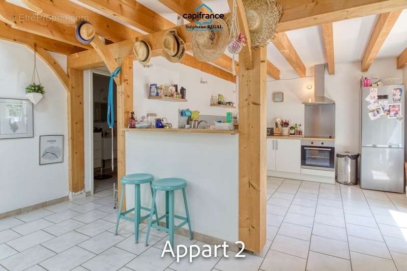 Appartement à FUMEL