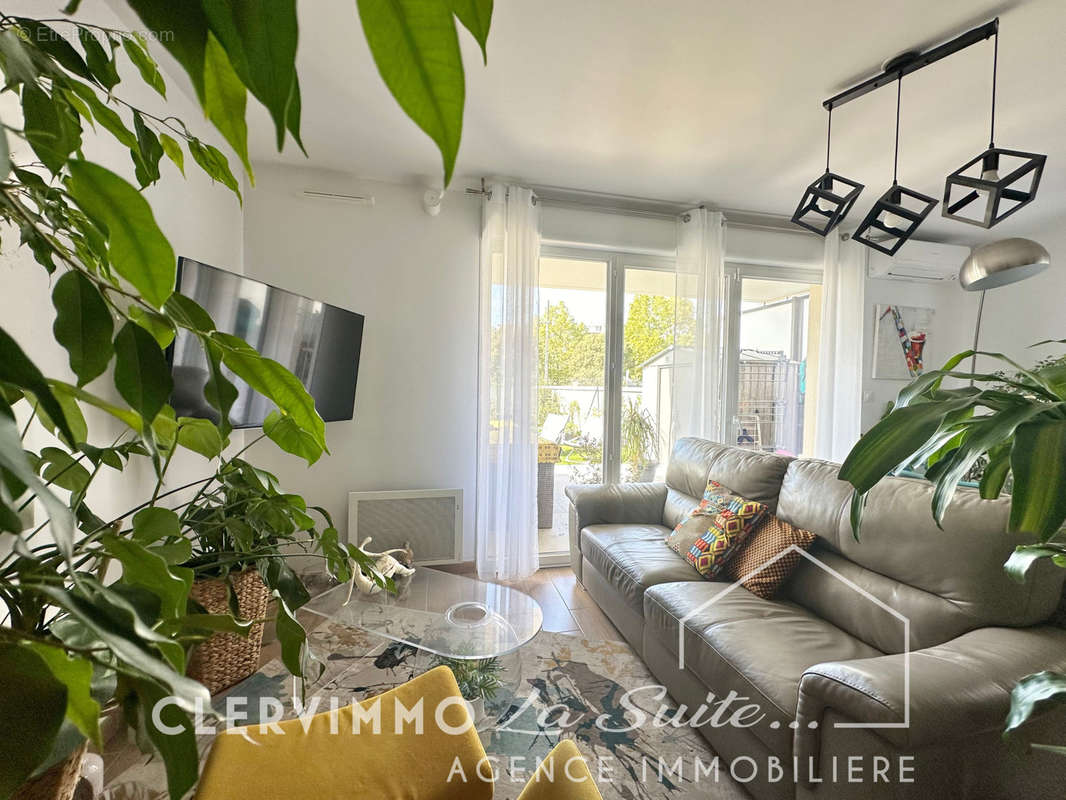 Appartement à MARSEILLE-11E