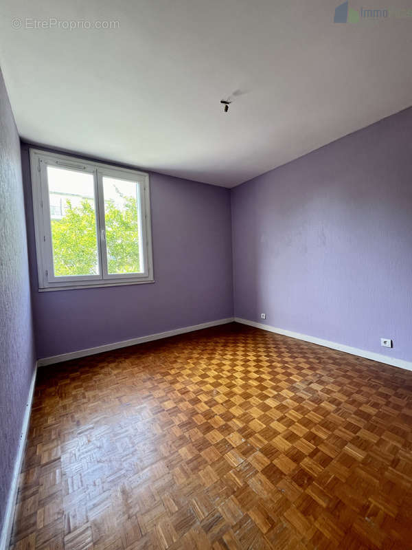 Appartement à LYON-8E