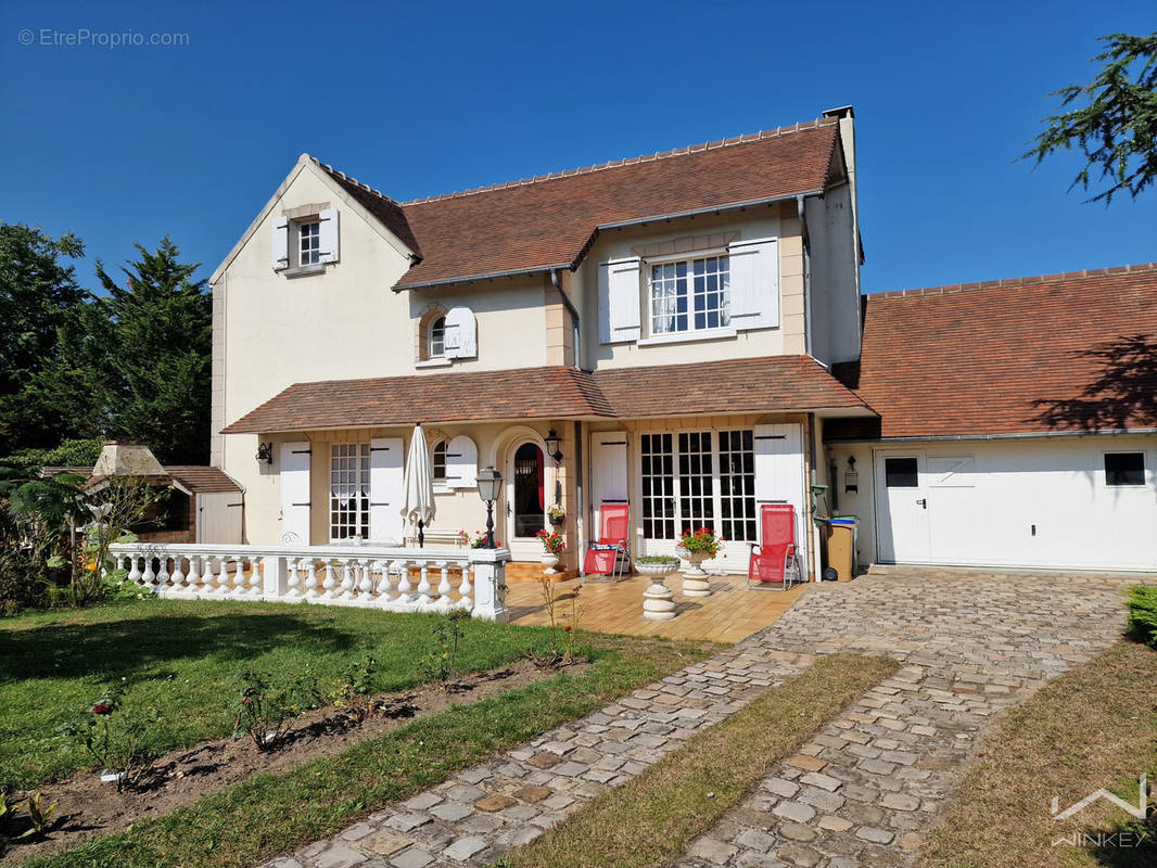 Maison à ACHERES