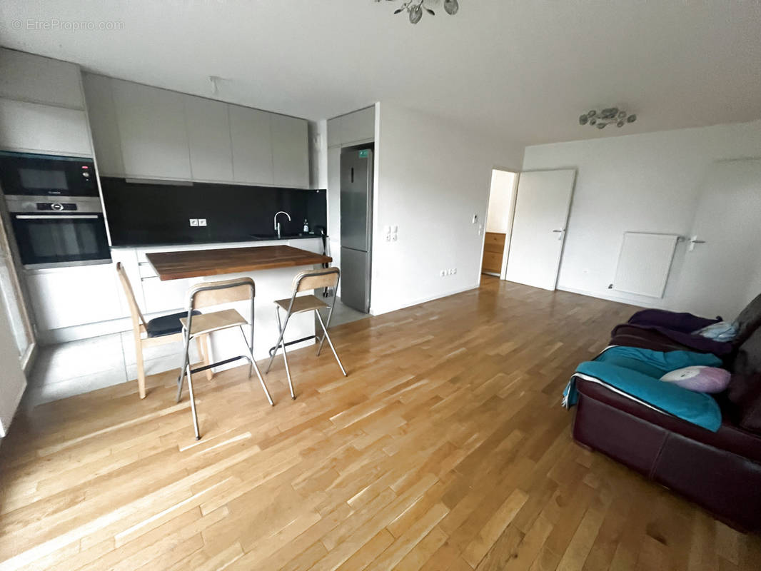 Appartement à FONTENAY-SOUS-BOIS