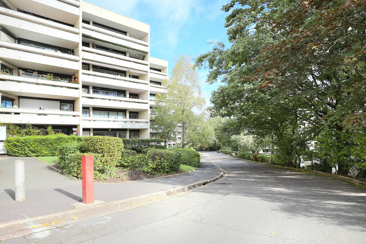 Appartement à ROSNY-SOUS-BOIS