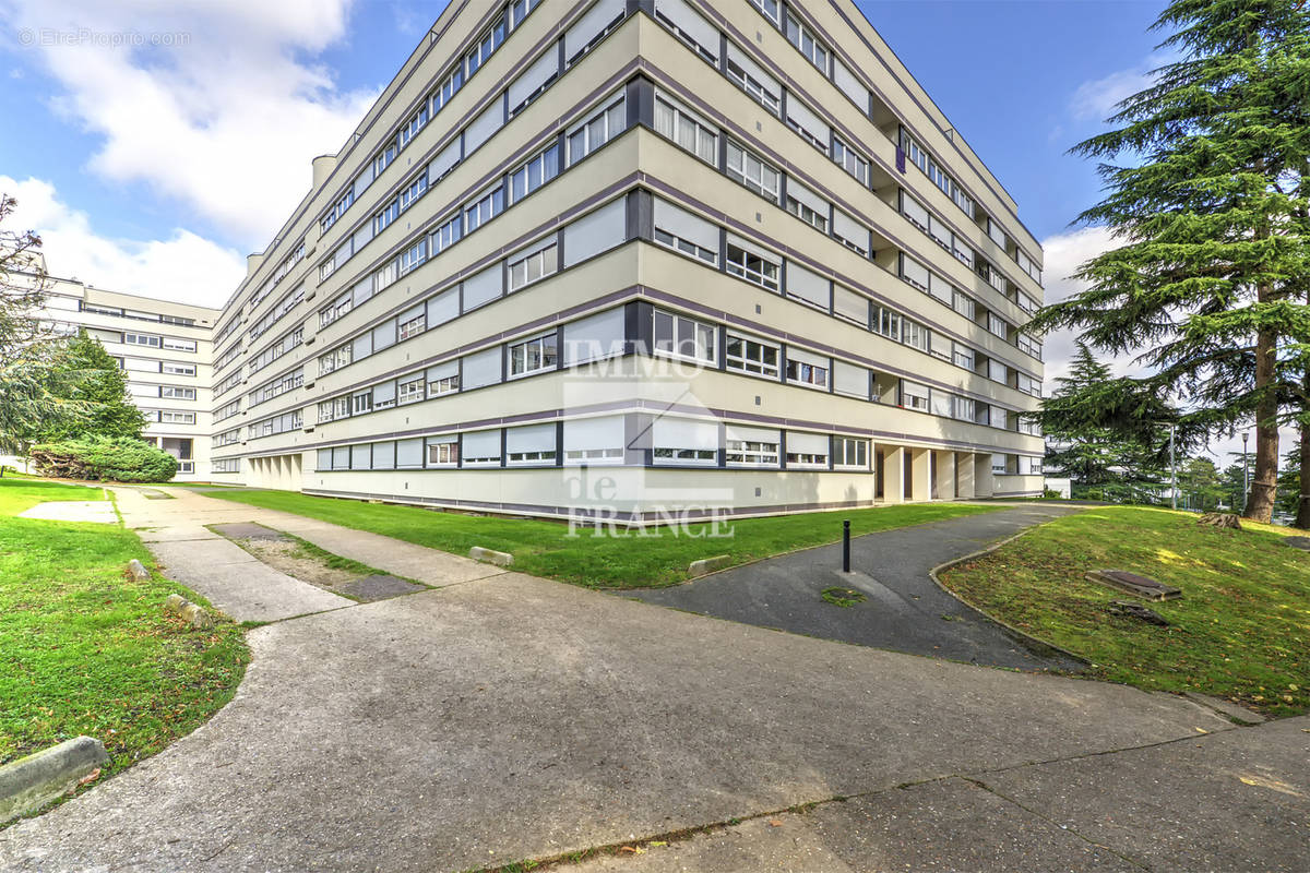 Appartement à PONTOISE