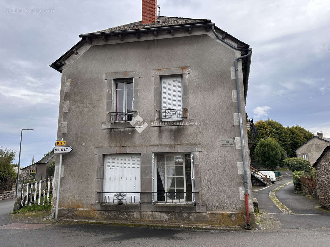 Maison à NEUSSARGUES-MOISSAC