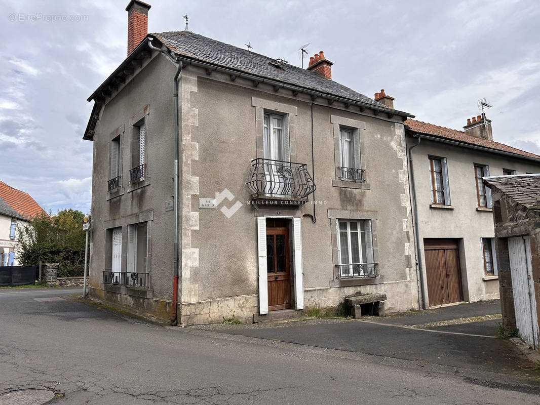 Maison à NEUSSARGUES-MOISSAC