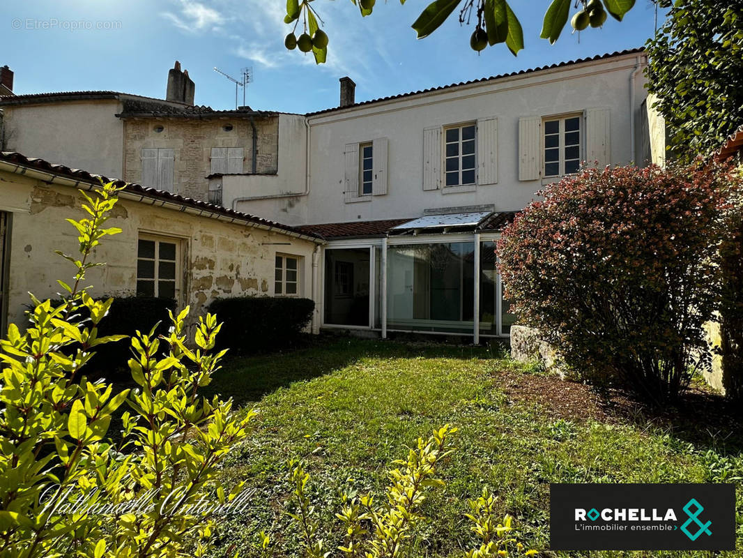 Appartement à SAINT-JEAN-D&#039;ANGELY