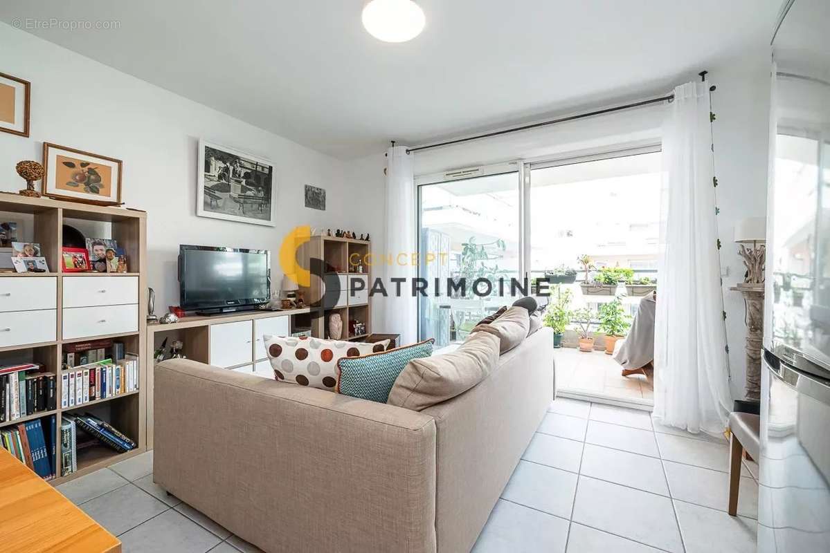 Appartement à CAGNES-SUR-MER