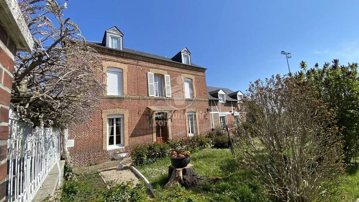 Maison à CAUDEBEC-LES-ELBEUF