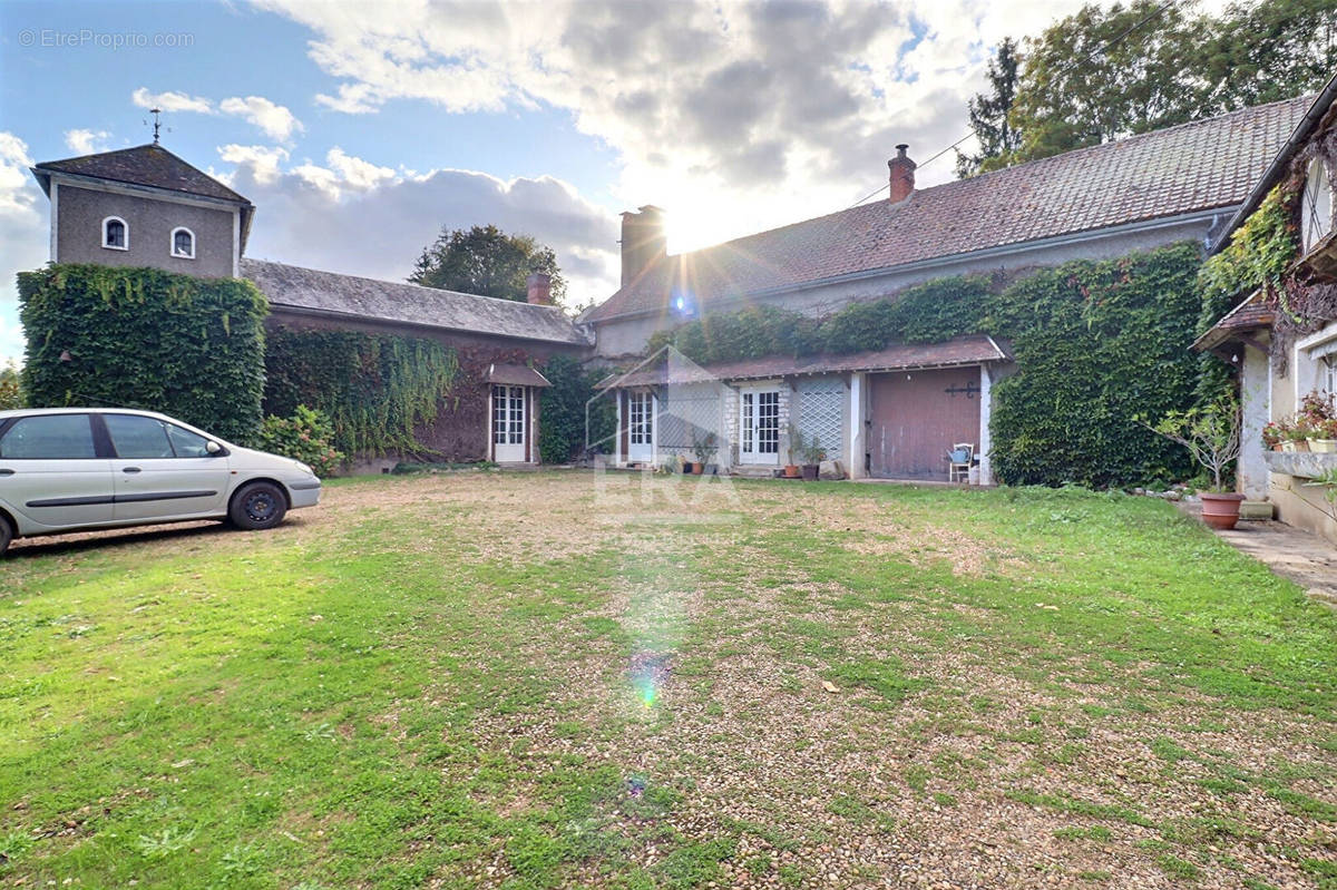 Maison à PUISELET-LE-MARAIS