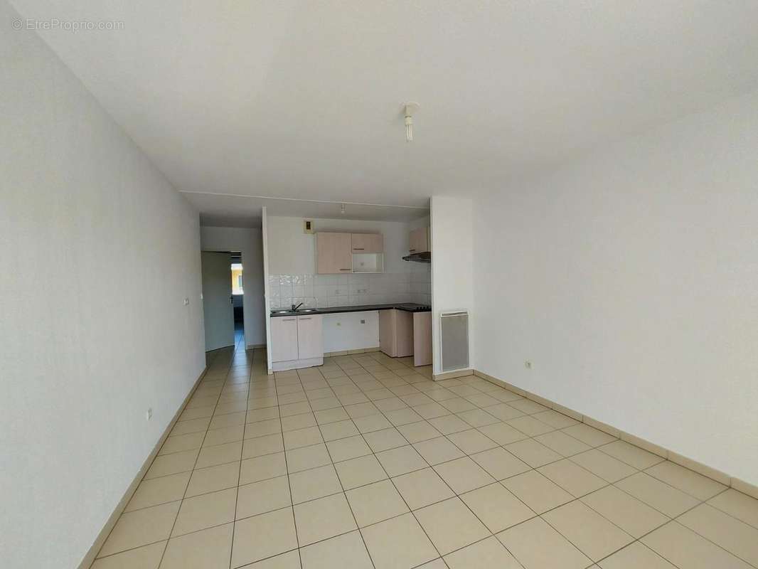   - Appartement à TOULOUSE