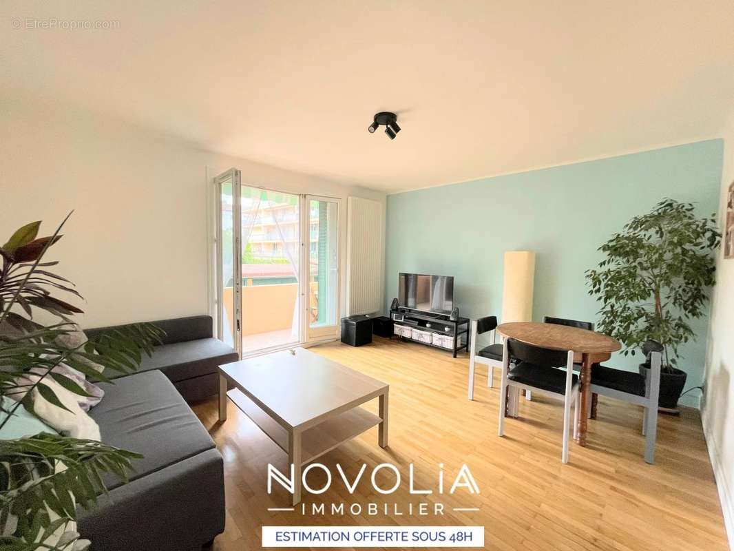 Appartement à LYON-8E