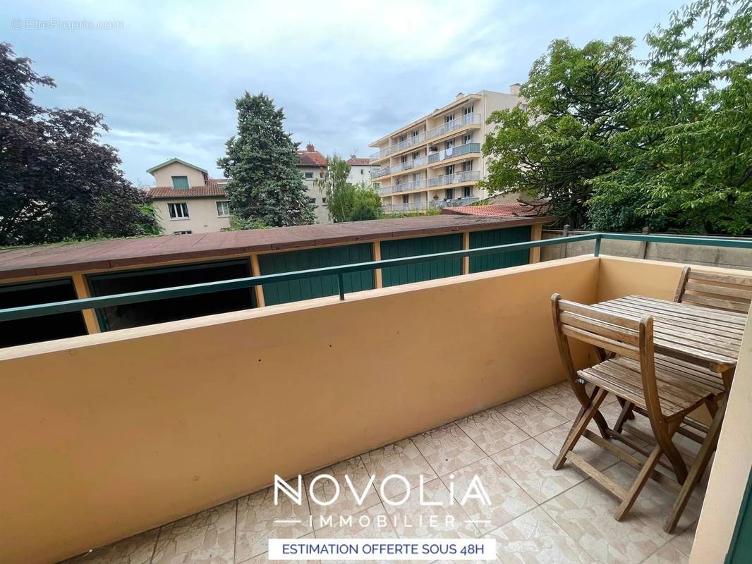 Appartement à LYON-8E